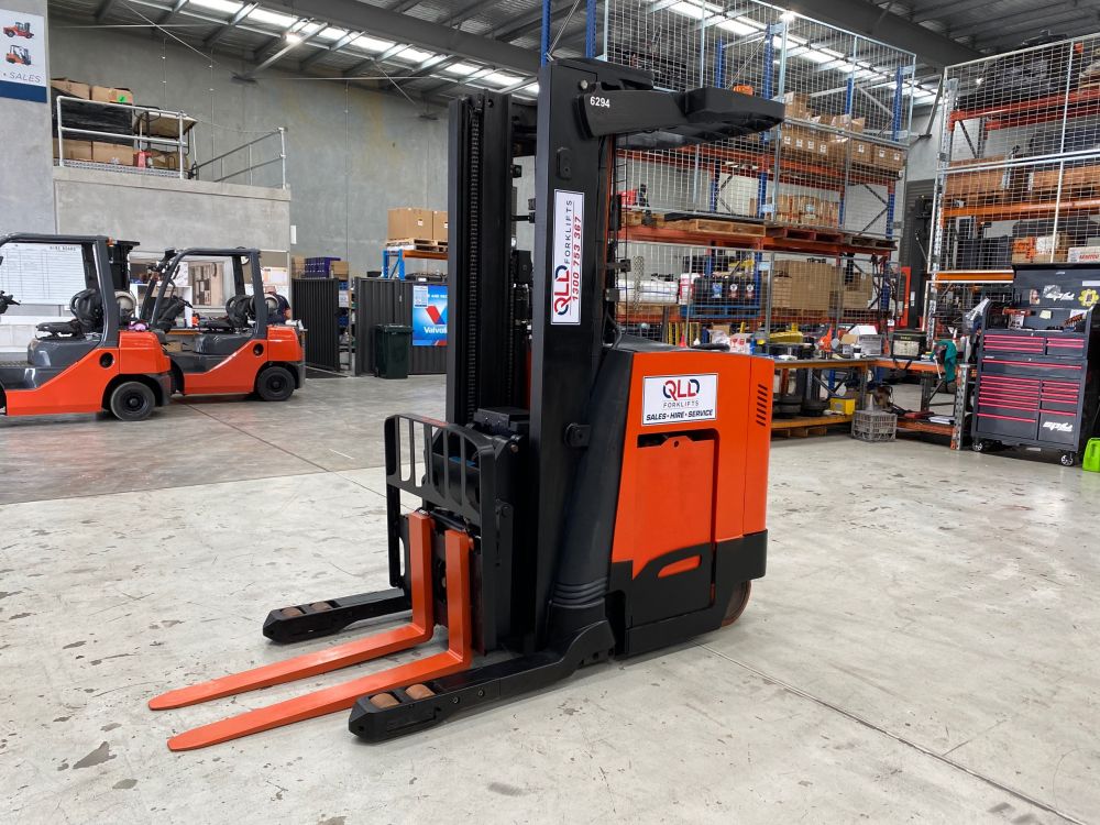 Raymond DR32TT Queensland Forklifts