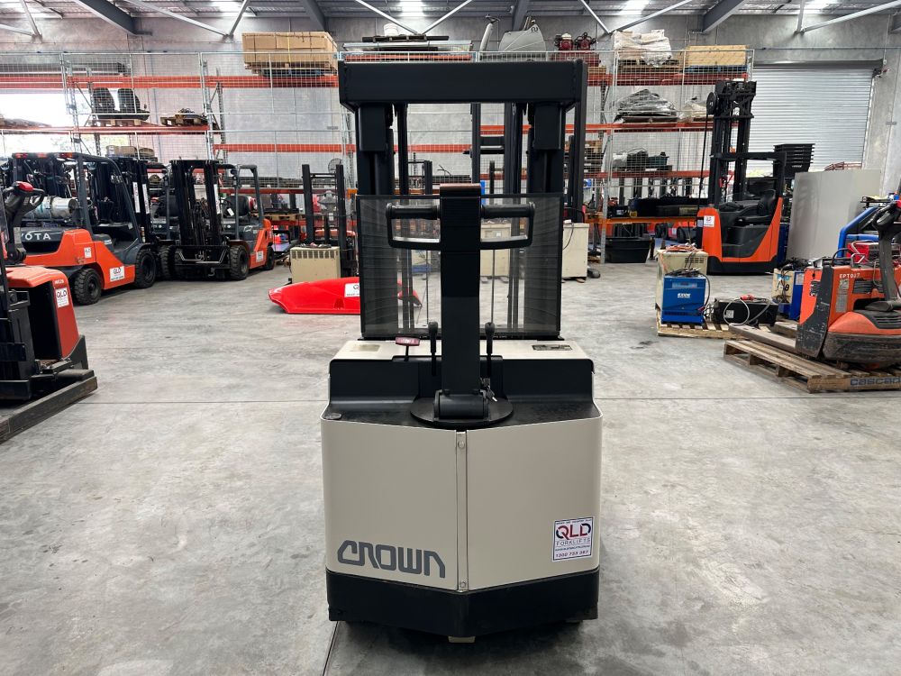 Crown 30WRTL102 Queensland Forklifts